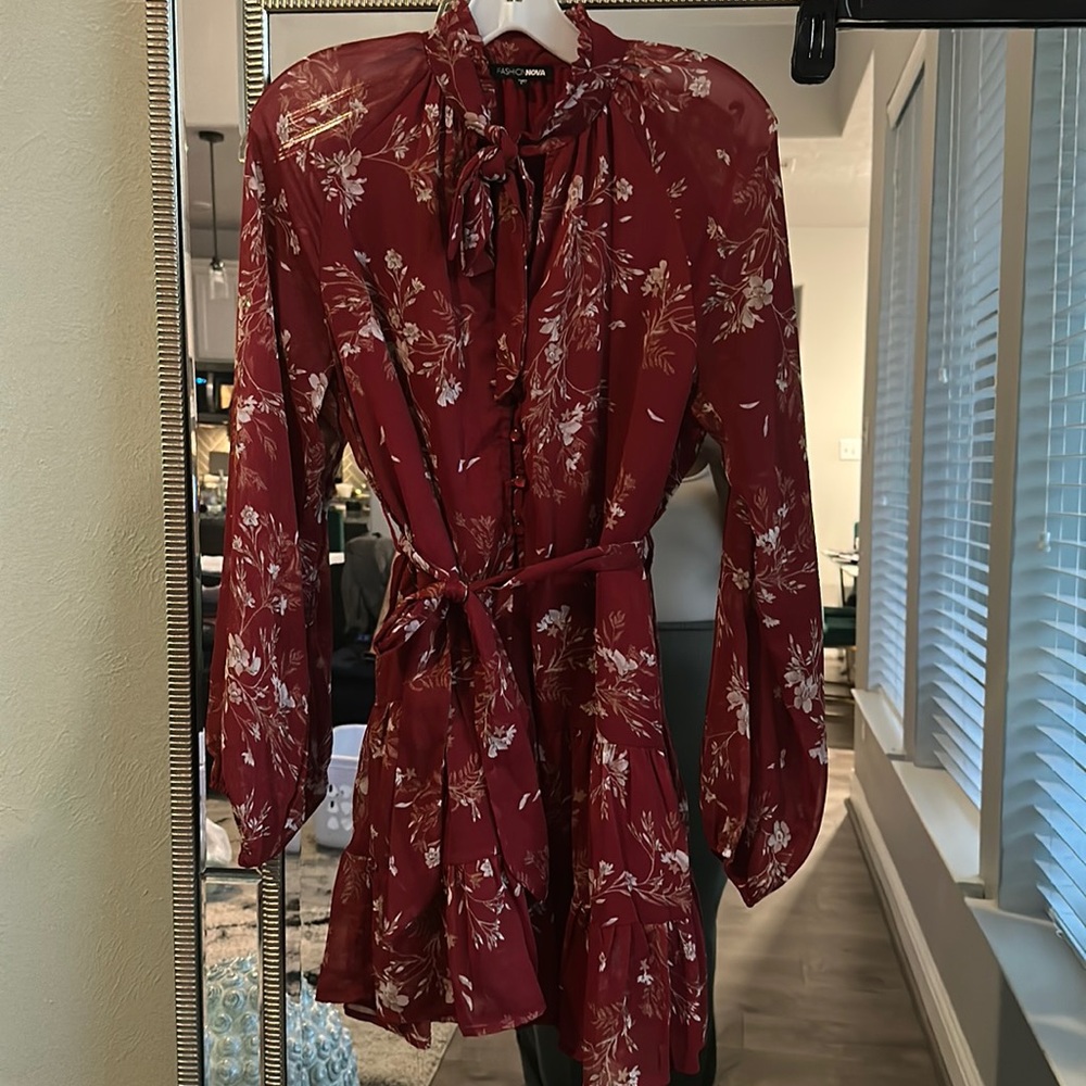 Neck tie Floral Dress